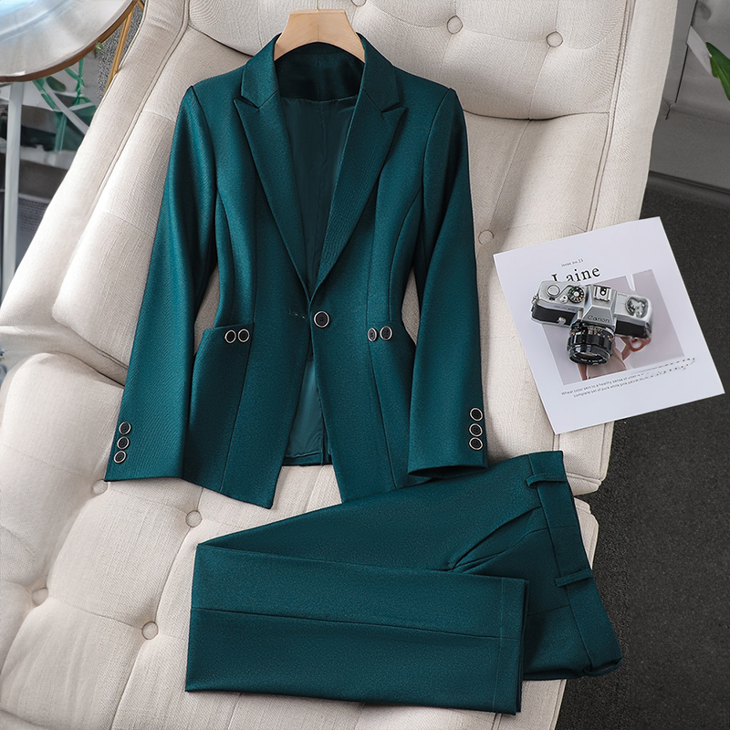 L'Aurablend™️ Sophistique Blazer Ensemble